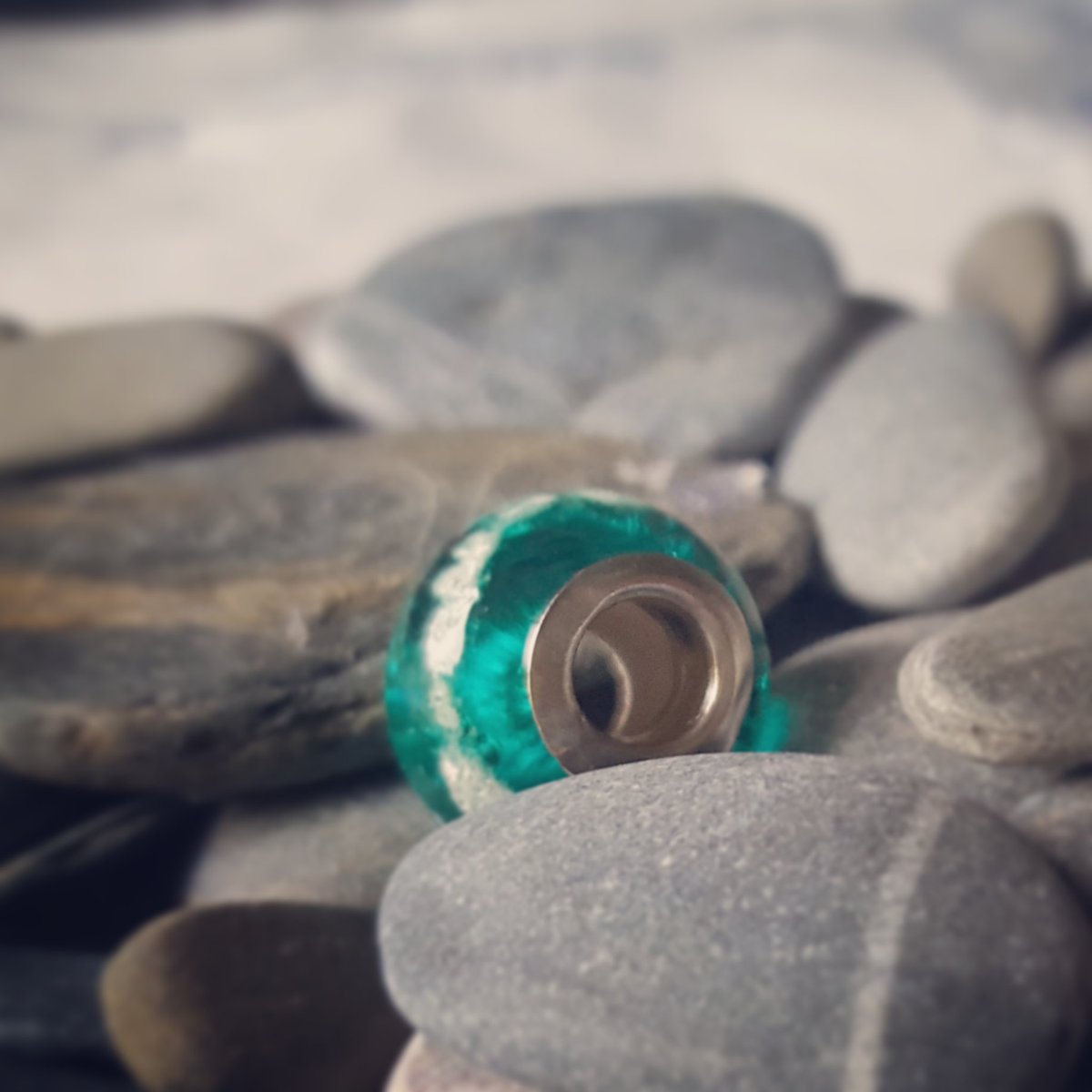 December birthstone bead with ashes #merakibeads #handmade #madeintheuk🇬🇧 #ashes #jewellery #memorialjewellery #glassbeads