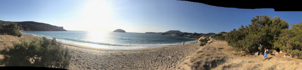 phriak's tweet photo. #Kimolos living pt3 https://t.co/iUShRmzsU6