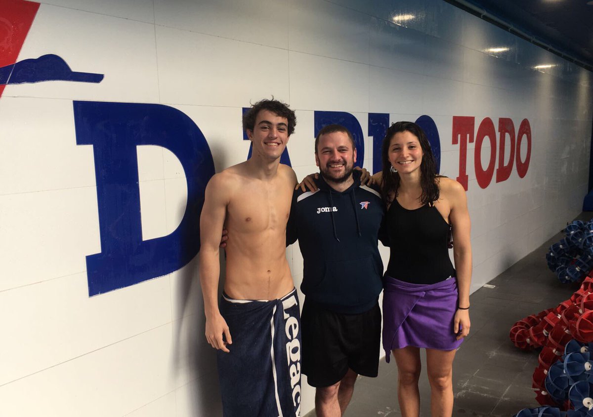 BiguaOnline's tweet photo. Terminando último entrenamiento antes de 🛫 p/ Budapest. Lo mejor en este Mundial @ineremer @santisaintt  @matidivacos @Moraes__Dani 👏🏻👏🏻👏🏻 https://t.co/8HC1ldtgLg