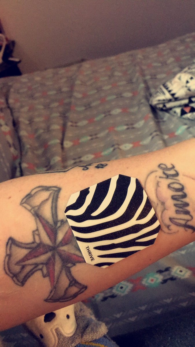TiffanyBurge3's tweet photo. #THRIVE has changed my #life! 😍💥💣🔥🖤
#THRIVEwithme #thriver #thrivemom #inkednerd #bosslady #slay #imonfire🔥🔥🔥 #mentalclarity #happy 👍🏻👍🏻👍🏻👍🏻 https://t.co/0sD7MQfINu