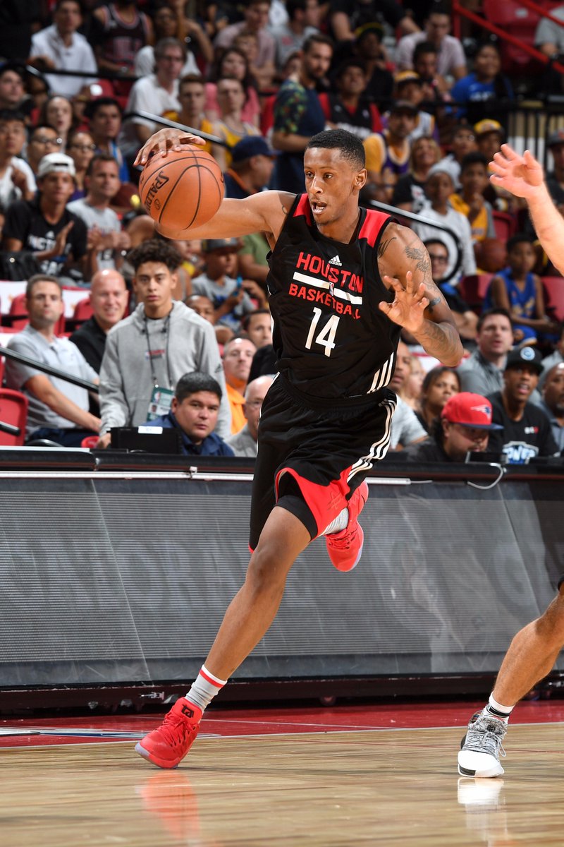 RGVVipers's tweet photo. The @NBASummerLeague wrapped up yesterday & there were plenty of this past year's @RGVVipers in action. 📸🏀💪
#RGV #NBAGLeague #RocketSummer https://t.co/DRBzeYeKAe