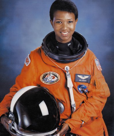 QEMNetwork's tweet photo. Our #TuesdayTechie is astronaut Mae C. Jemison, the first African-American woman in space! aboard the 'Endeavour" (1992) π©πΎβππ
#QEMNetwork https://t.co/iawbb2AvqK