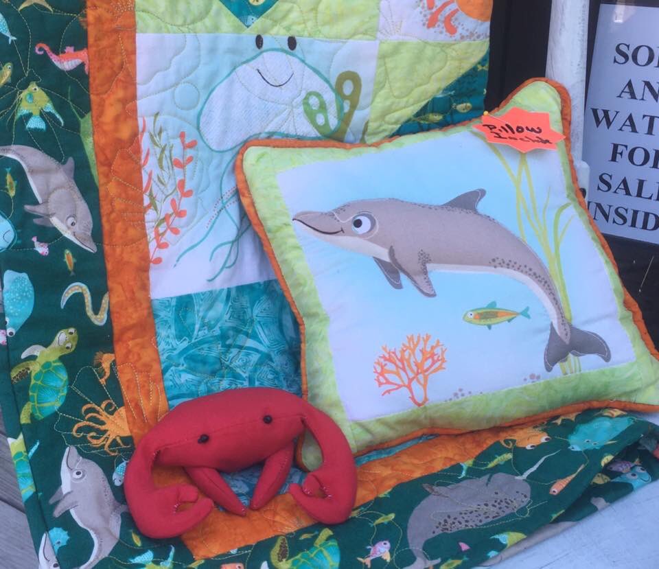 CraftGuildShop's tweet image. Mr. Crab's Catch of the Week, adorable nautical quilt including pillow! #leonardtownmd #somdartists #sanddollarcreations