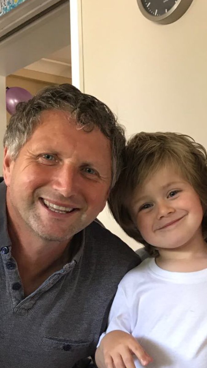 theoHOfficial_'s tweet photo. Happy birthday grandad Bobby love you 😘 Xx https://t.co/3y40DKukhz