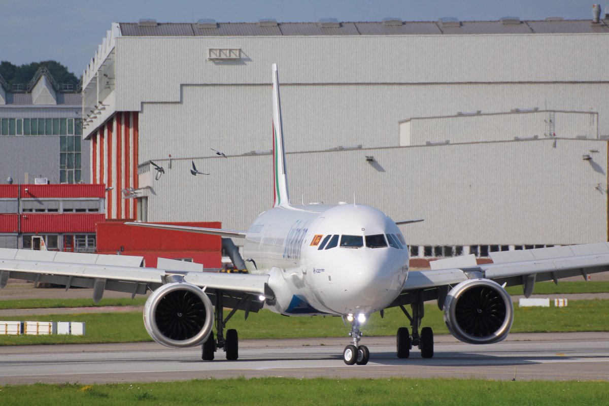 Tobias_Gudat's tweet image. #A321neo #SriLankan #4RAND  today B flight