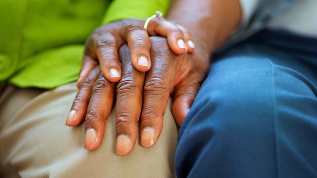 GoDaiz's tweet photo. Stress And Poverty May Explain High Rates Of Dementia In African-Americans via @NPRHealth https://t.co/wcfDvN6qra #BeKP https://t.co/GyMdnfTARD