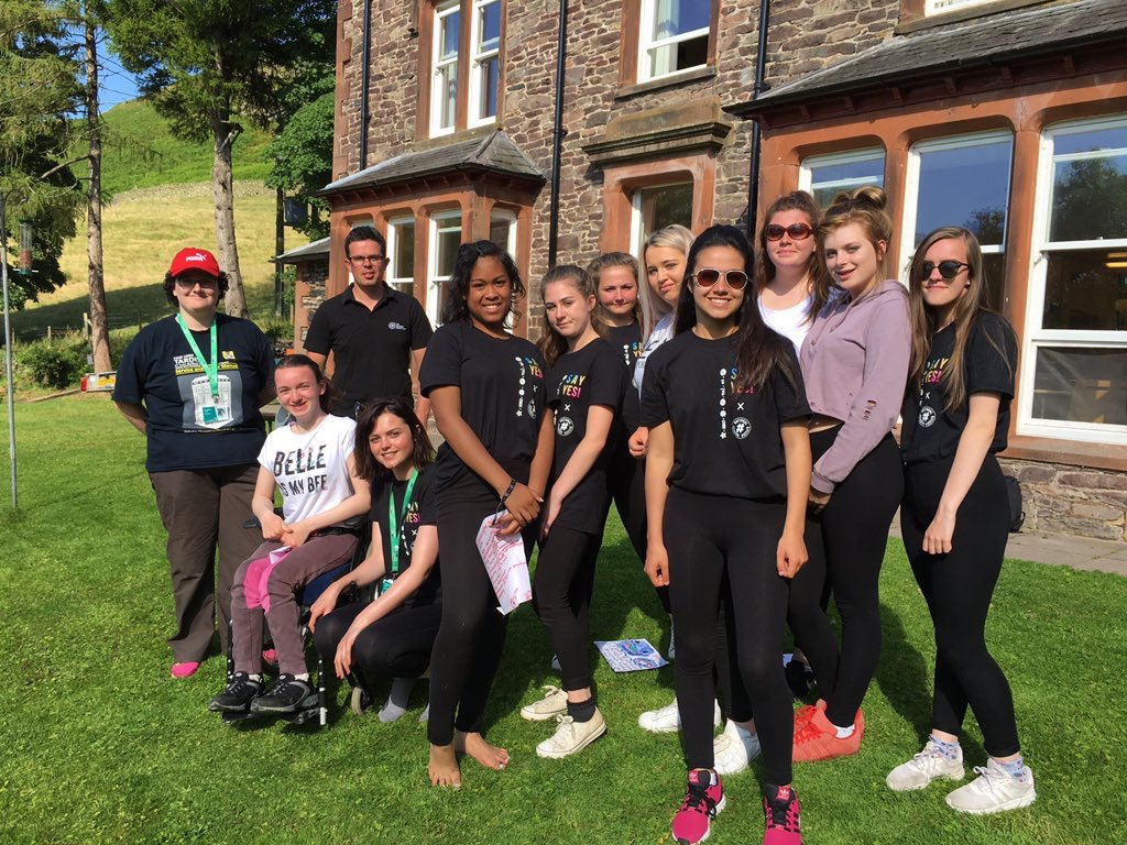 InspiraEmmaS's tweet photo. #TeamDemeter just gave us a great presentation on their day canoeing! @InspiraMandyM @NCSNorthWest #NCSLancashire #NCS @inspiraforlife https://t.co/4rEmI1FnHV