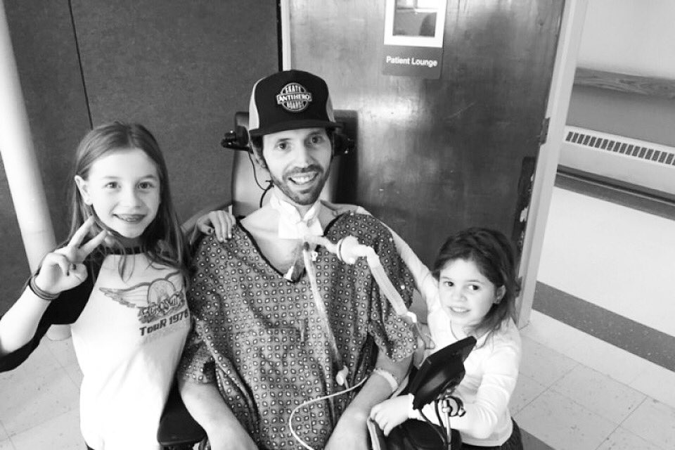 RAWNEWENGLAND's tweet photo. Roll For Rob 2 is now live. In addition, all sales profits from today through next Tue. will be donated to the fund. - #rollforrob #fuckals https://t.co/KRNU2Nts7b