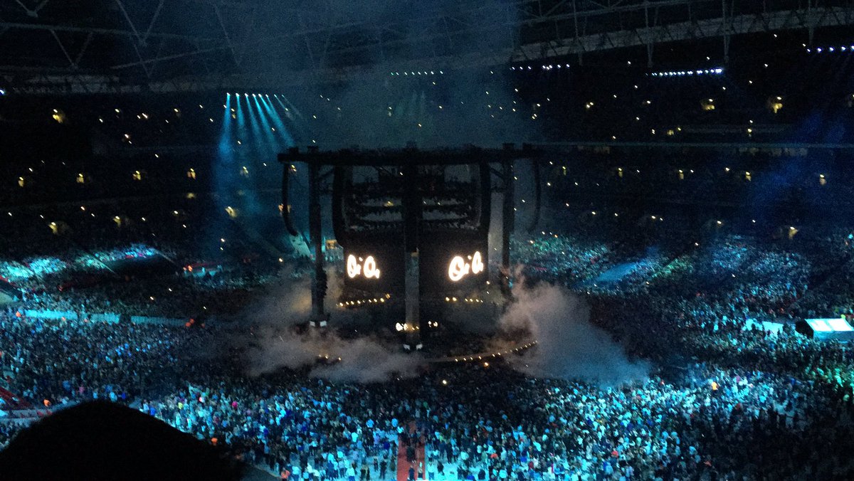 RuderHasIt's tweet photo. Tb Wembley 29th ๐๐ผ๐ #adelefinale https://t.co/4rXUCdADCY
