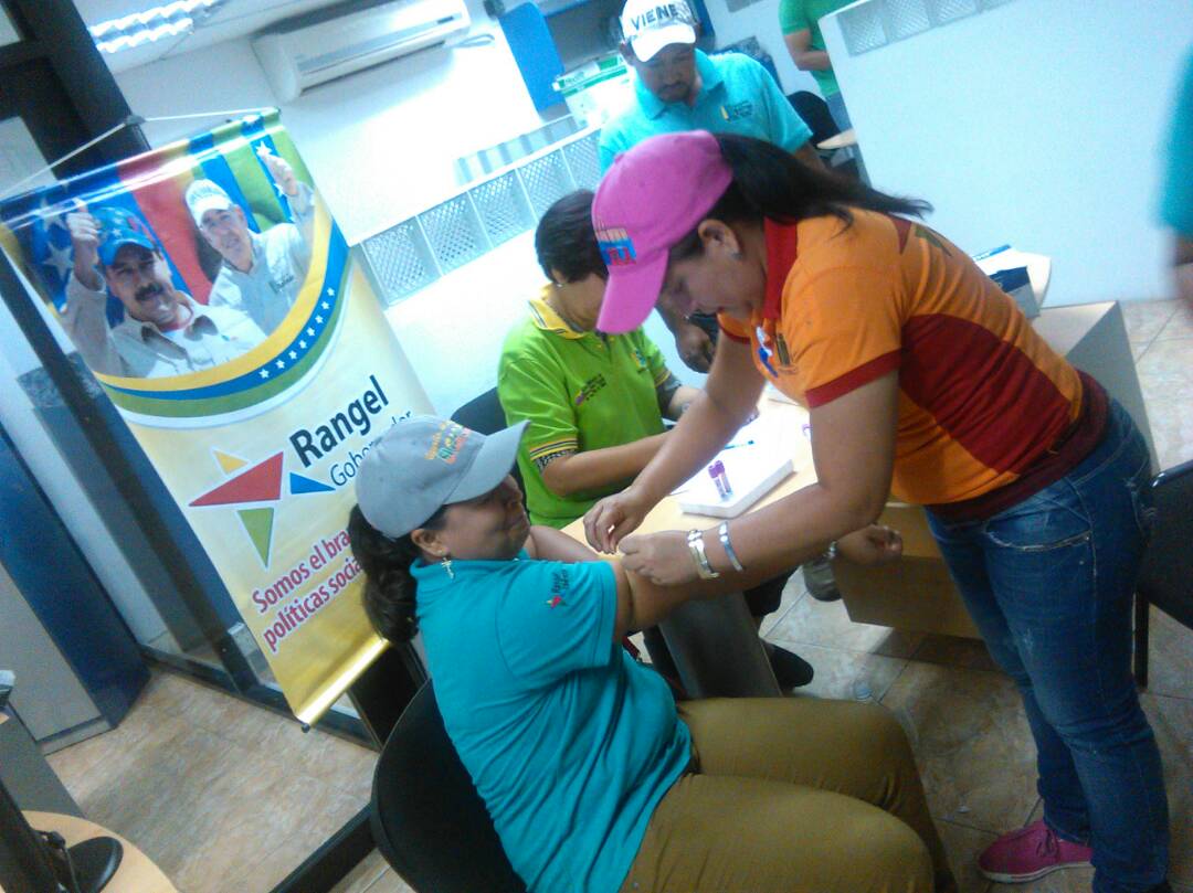 FSBolivar's tweet photo. #ProgramasFSB Iniciamos jornada de salud integral dirigida a la fuerza laboral de Fondo Bolívar https://t.co/6QZguJ1TL9
