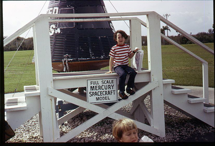 HistoryCenterFL's tweet photo. #KennedySpaceCenter Visitor Complex opened 50 years ago 8/1/67. Here's a vintage visitor complex photo! #KSCVC50 #HappyFiftieth https://t.co/5m0B9mJXwH