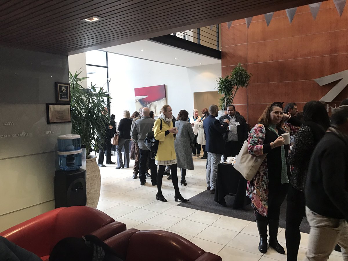 DermotSA's tweet photo. Lots of #networking happening in the L&amp;D Summit at @AwardsGrp in #CapeTown #HROpsForum https://t.co/TbdVSDm5xY