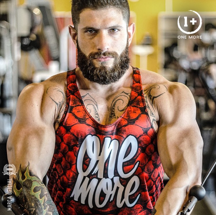 ShopOnemore's tweet photo. Un esfuerzo total es una victoria completa. #onemore #fitman #sport #gimnasio #instafitness #entrenando #imposibleisnothing https://t.co/dHSmRsbcVd