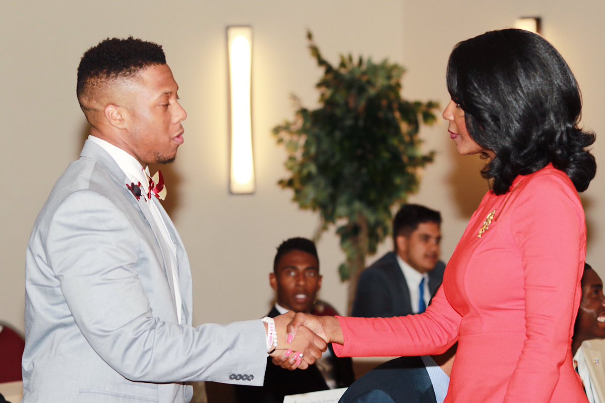 Kappa Alpha Psi® Fraternity, Inc. on Twitter: "We'd also like to extend thanks @ErickaDunlap for joining us to discuss professional and social etiquette #LEADKappa #Klave2017 https://t.co/HeeTNqvSBm" / X