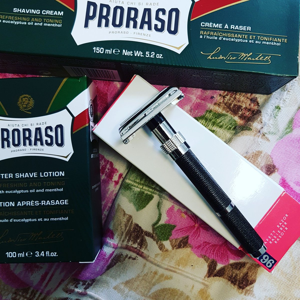 shave7razor's tweet photo. #TodaySmail #mailcall bought this for my son #proraso #Parker #96R #shave7razor @shave7razor #wetshaving #shaving #shave #razor #DE https://t.co/Bl5GyYSLD1
