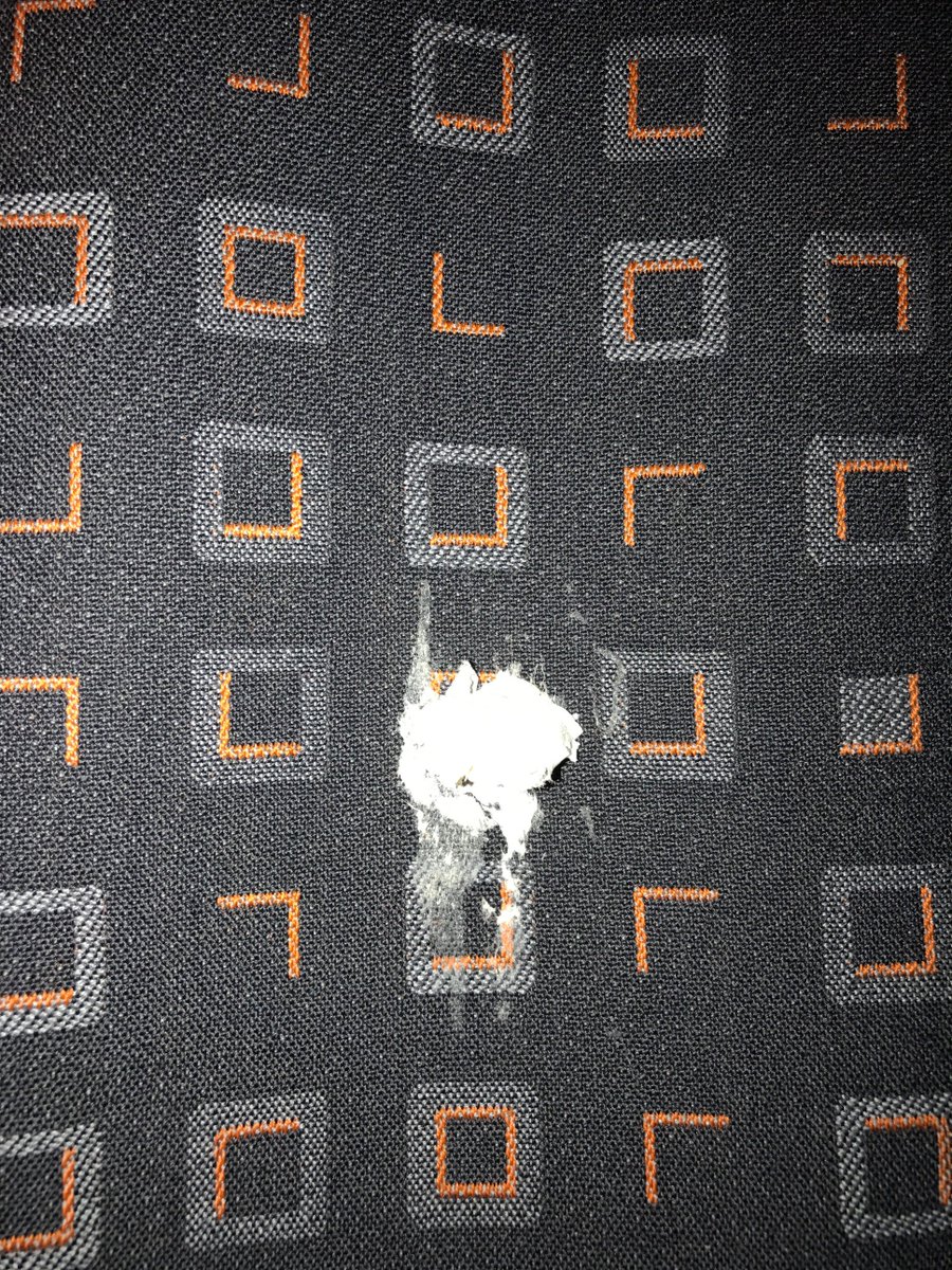 hmx500's tweet photo. @easyJet #easyjet Thanks for not cleaning seats between flights - Perhaps using the Flight Attendants as Cleaners is not ideal. #ryanair https://t.co/5Rc441o7AJ