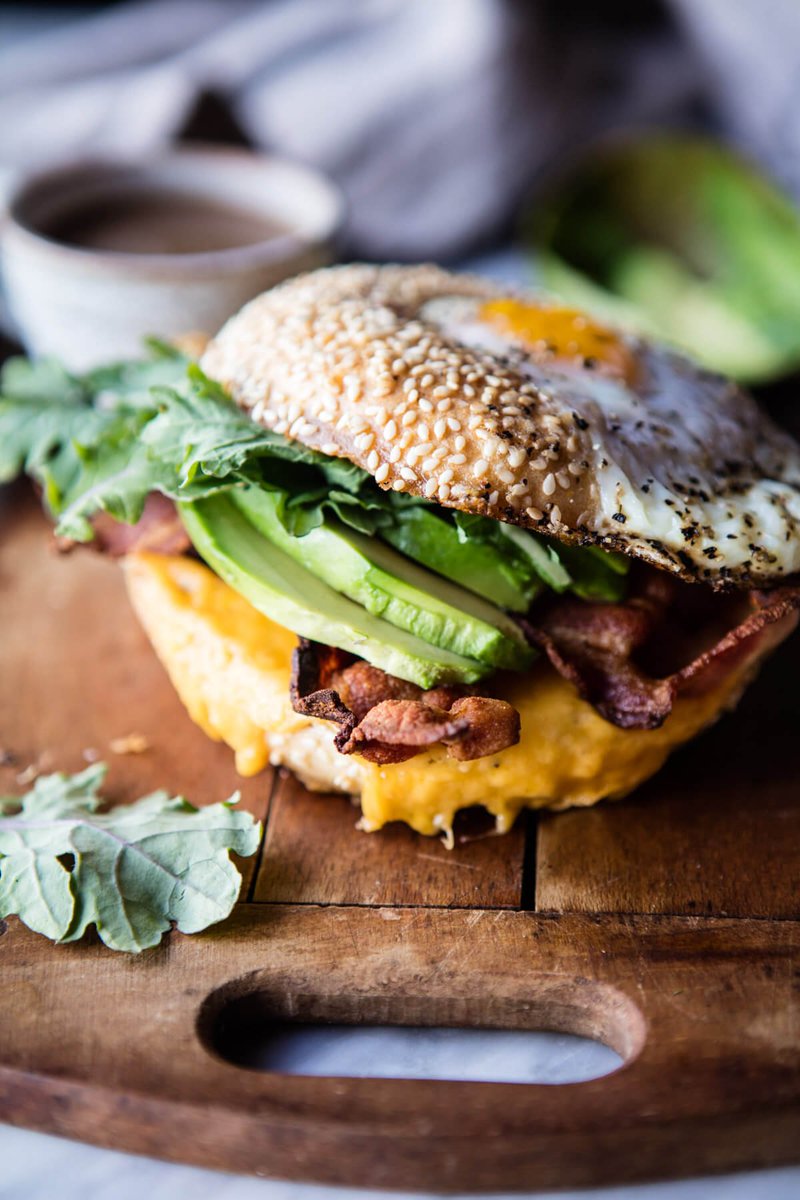 These tasty sandwich alternatives are perfect anytime of day...
thecaperberrycollective.com/9-creative-way… #bagels