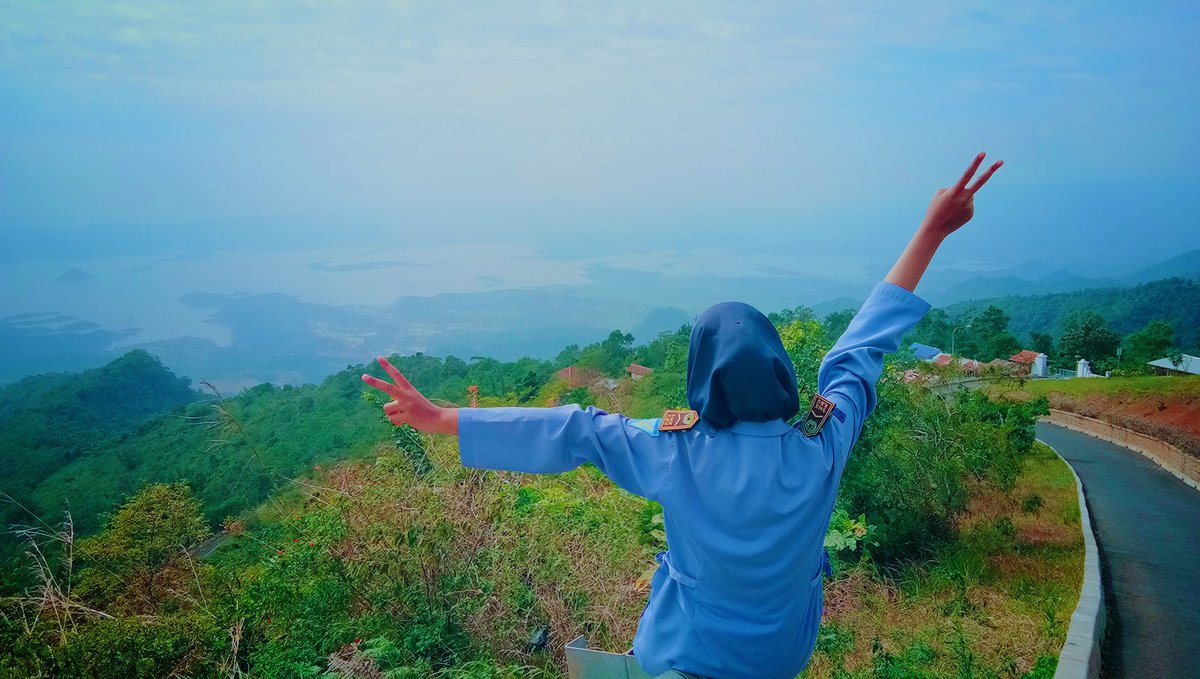 Reyna_Fadilah97's tweet photo. Bahagia itu ada dimana-mana kok, cuma kitanya aja yang terlalu fokus sama apa yang bikin kita sakit hati sendiri. ππ
#Ltpost https://t.co/vhC3usNLzU