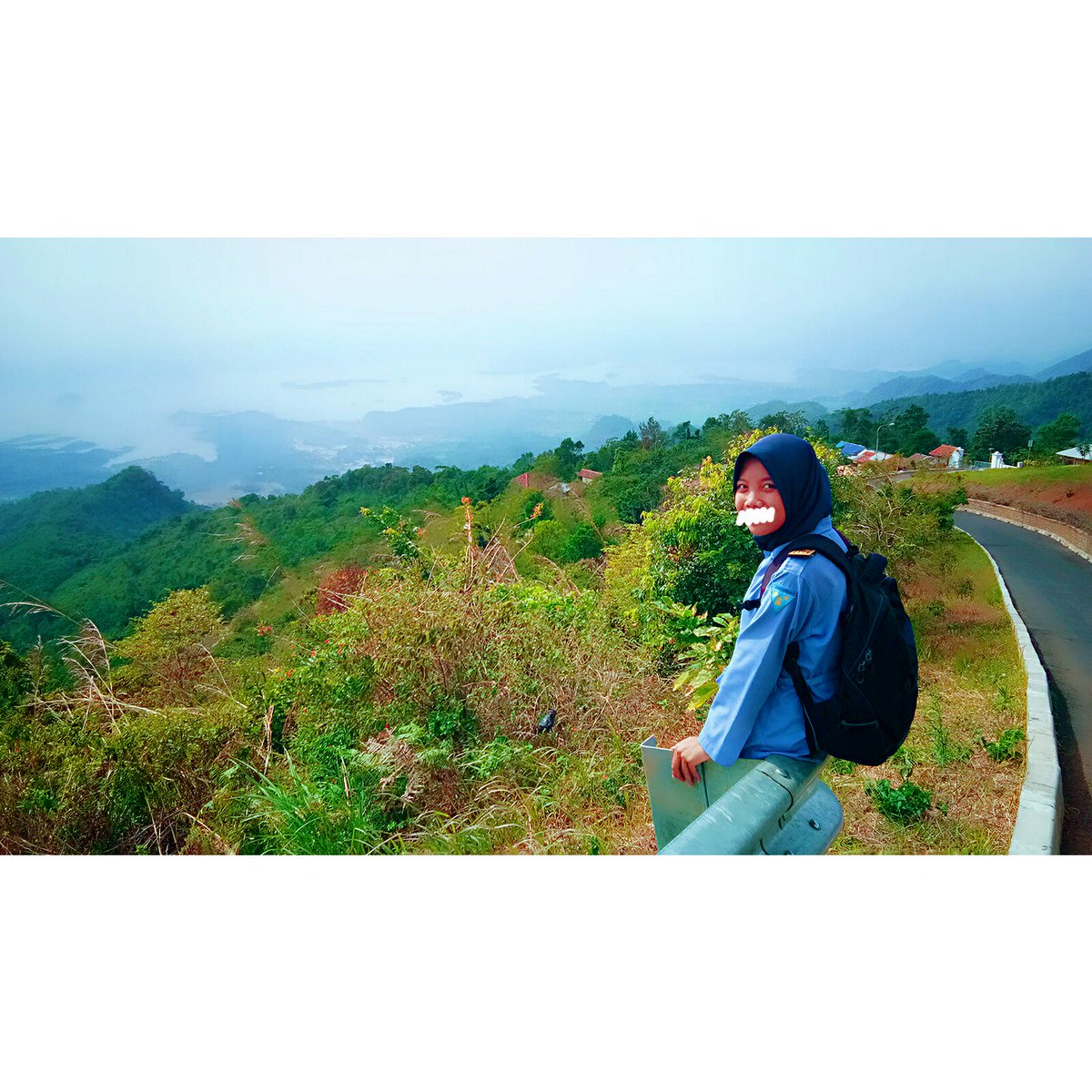 Reyna_Fadilah97's tweet photo. Bahagia itu ada dimana-mana kok, cuma kitanya aja yang terlalu fokus sama apa yang bikin kita sakit hati sendiri. ππ
#Ltpost https://t.co/vhC3usNLzU