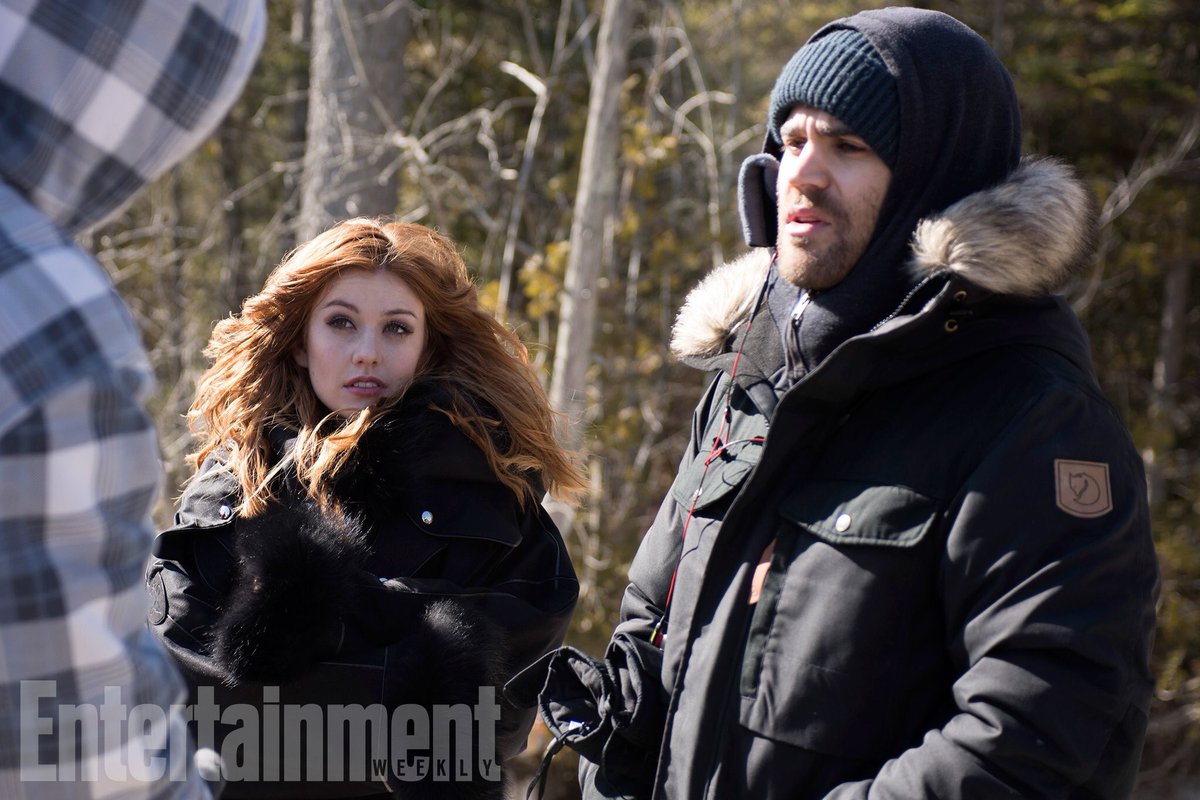 Kat_McNamara's tweet photo. Huge thanks and congrats to @paulwesley and @TatoBins for directing and writing this kickass crazy episode! @ShadowhuntersTV https://t.co/KYVCoE59bU