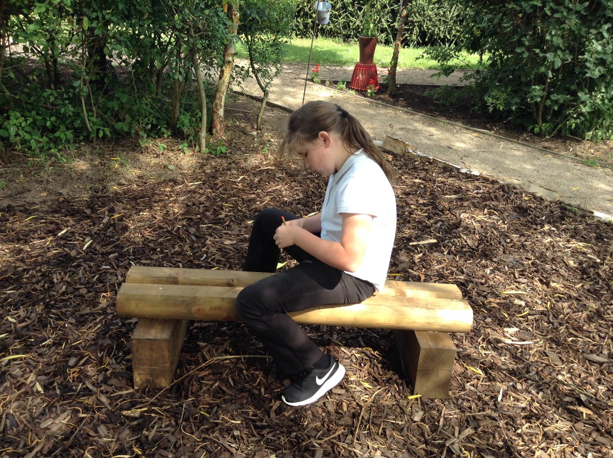 PFPSMissBirchal's tweet photo. What a wonderful morning in the Prince's Garden for peaceful reflection @PFPSMrsWhit @PrincesTrust https://t.co/KYOn8pAKCJ