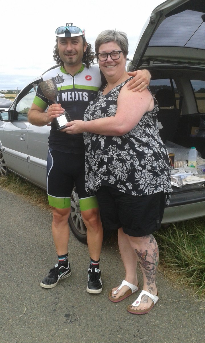 RhinoFive's tweet photo. @elmycycles @BianchiOwnersUK Asti / Prosecco surely? if you've got any spare we crowned a new Campionissimo at the weekend! @simon_rinaldo @BianchiOfficial @stneotsvelo https://t.co/1PVz2atx47
