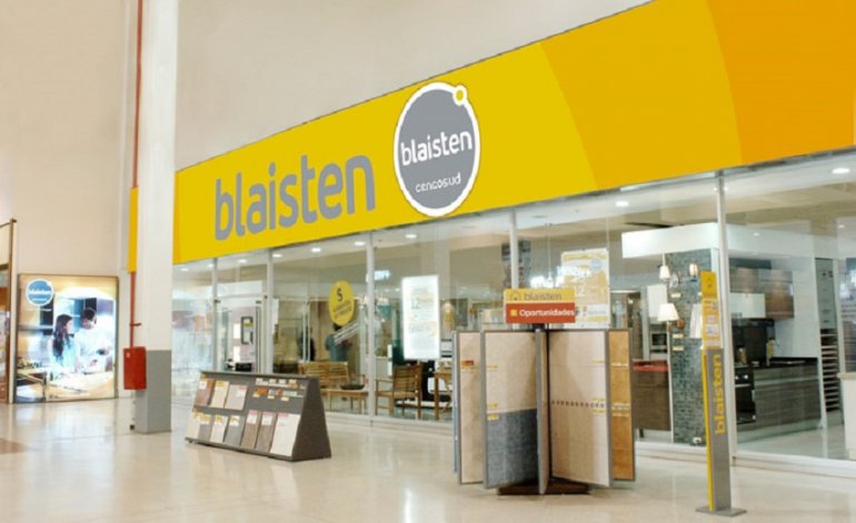 AgenciaElVigia's tweet image. Cencosud cerró uno de sus locales en Quilmes y echó a 20 personas. Vía @eldestapeweb