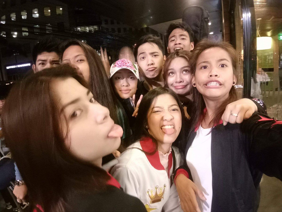 ChloeRedondo's tweet photo. look at our wacky faces😂 HAHAHAHA
@iamjohnmcearl @imfranzdacs @gia_g0nzal3s @fatimalouise23 @pat_lexington @Barileashley @justchowk https://t.co/l24E5URI0o