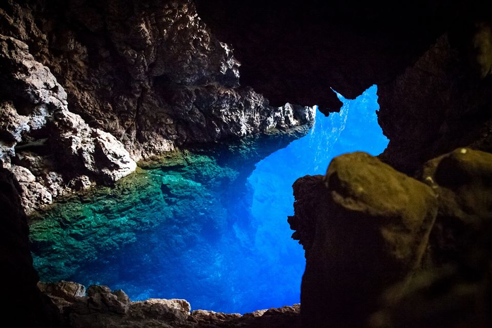 Destination_Zim's tweet photo. #ChinhoyiCaves #SleepingPool believed to be 172m deep.In 1969,#SouthAfrican Normal #AirDiving reached 103m,In 1992,#USNavy #divers did 135m https://t.co/6gjfJJOZWB