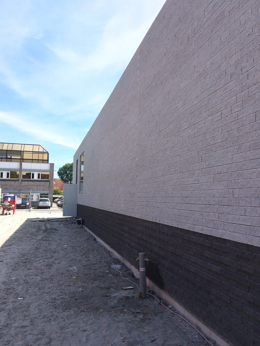 De uitbreiding van de <a href="/JumboSupermarkt/">Jumbo Supermarkten</a> in Alkmaar vordert gestaag, inmiddels wind en waterdicht! #mooirondisnietlelijk #steigerweg