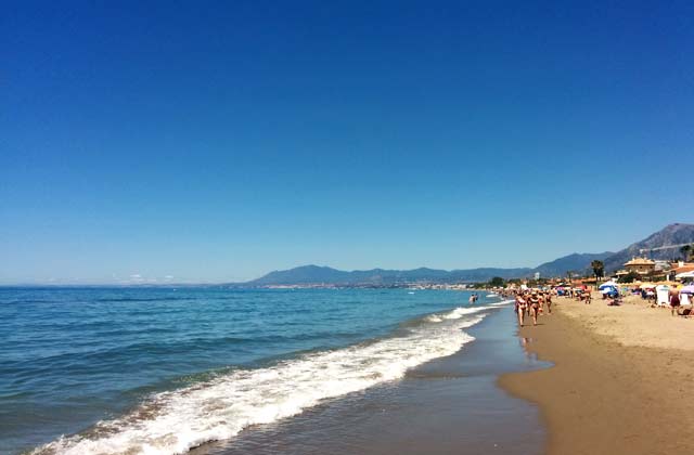 That little mid week chill before we head off to Ibiza, catch us this Thursday <a href="/itaca_ibiza/">Itacaibiza</a> ! Who's coming? #marbella #ibiza #party