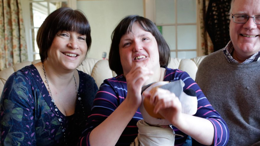 mencap_charity's tweet photo. If you need advice and support about #learningdisability please call #MencapDirect on 0808 808 1111 https://t.co/Bze3IaXe1L