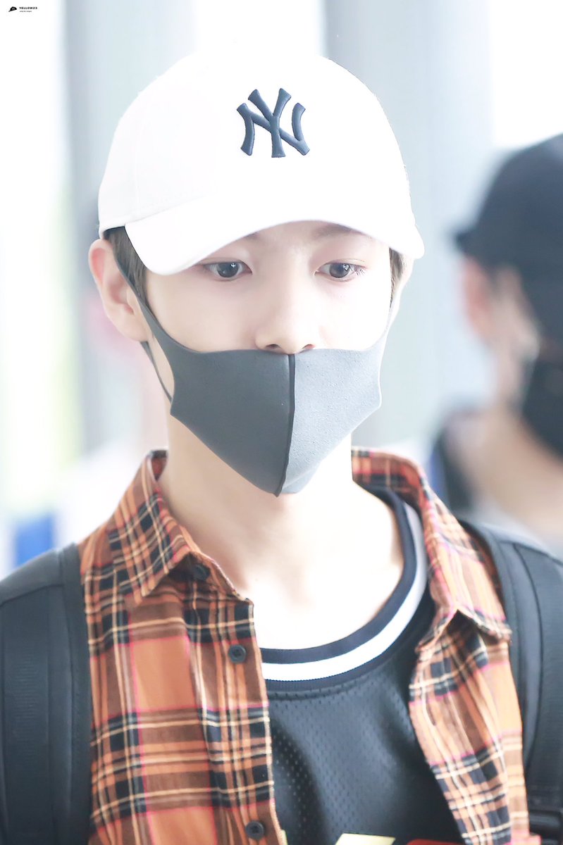 YELLOW23 옐로23 tweet media
