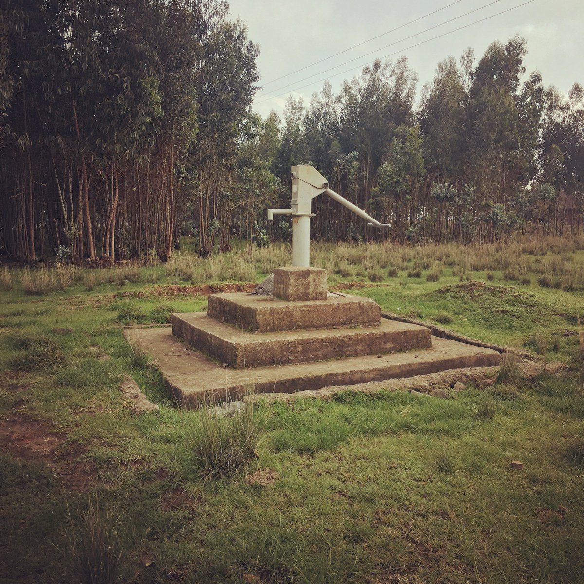 SaraHall3's tweet image. Having our girls &amp;amp; hearing their stories has made @StepsFoundation work personal. Special to choose projects together here in Ethiopia!🇪🇹