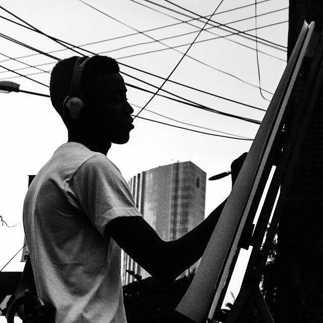 MyFCMB's tweet image. The five artists are really working hard to achieve the best #FCMB building art expression.Wait for it #Oneday #oneLocation #FCMBArtExpress