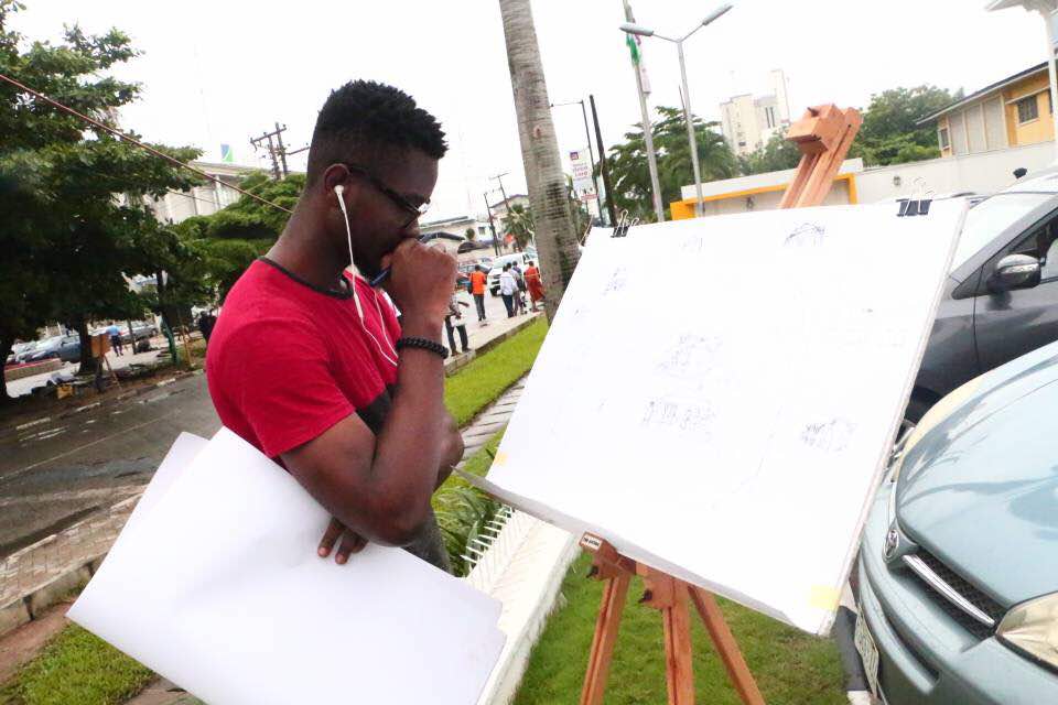 MyFCMB's tweet image. The five artists are really working hard to achieve the best #FCMB building art expression.Wait for it #Oneday #oneLocation #FCMBArtExpress