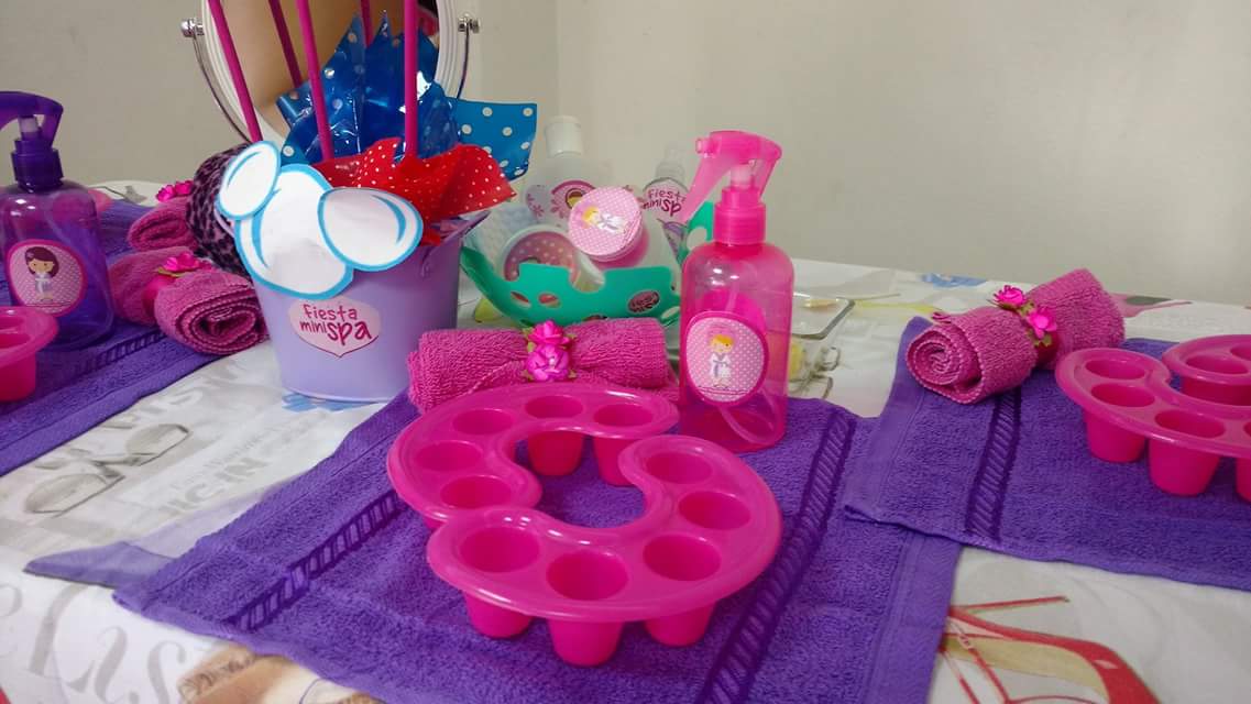 fiesminispa's tweet photo. Cumple de María 💖🎁💆🎂👑🎉🎈
#fiestaminispa #fiestaspaparaniñas #spaparaniñas #spaparty #sparties https://t.co/BoJMuUcJNg