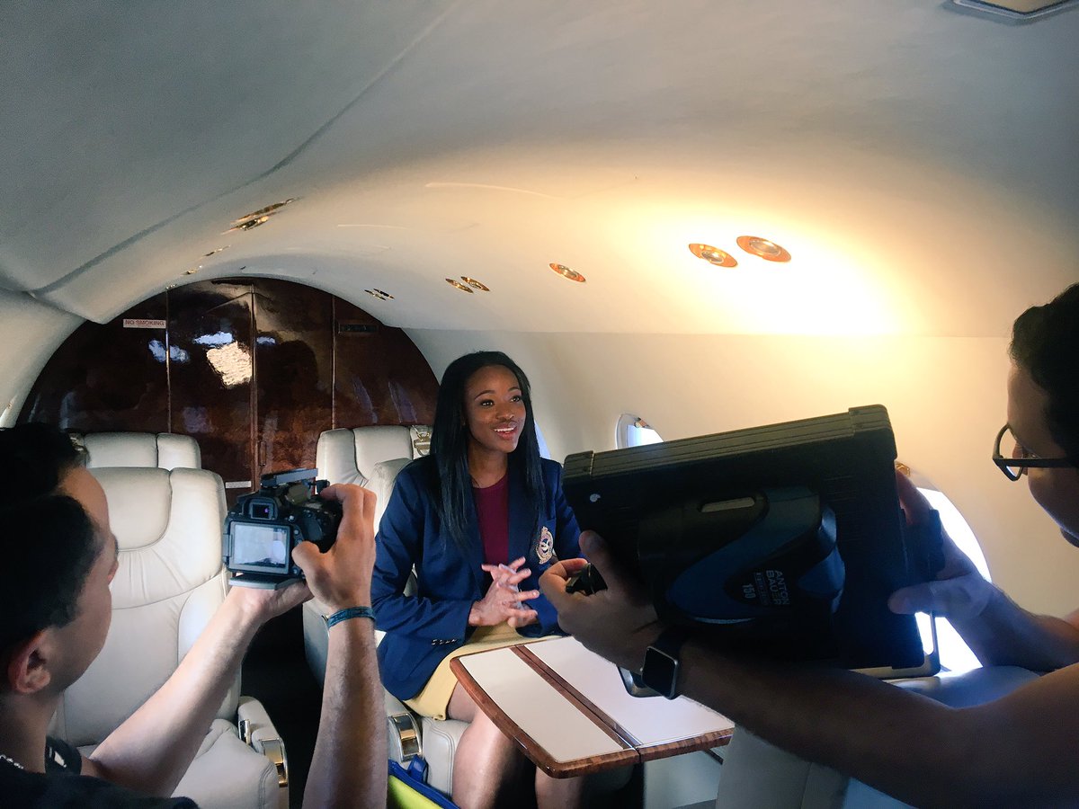 TheEditGal's tweet photo. Sometimes you need an airplane for a shoot #latergram #ballastatus https://t.co/PxObFWzTMb