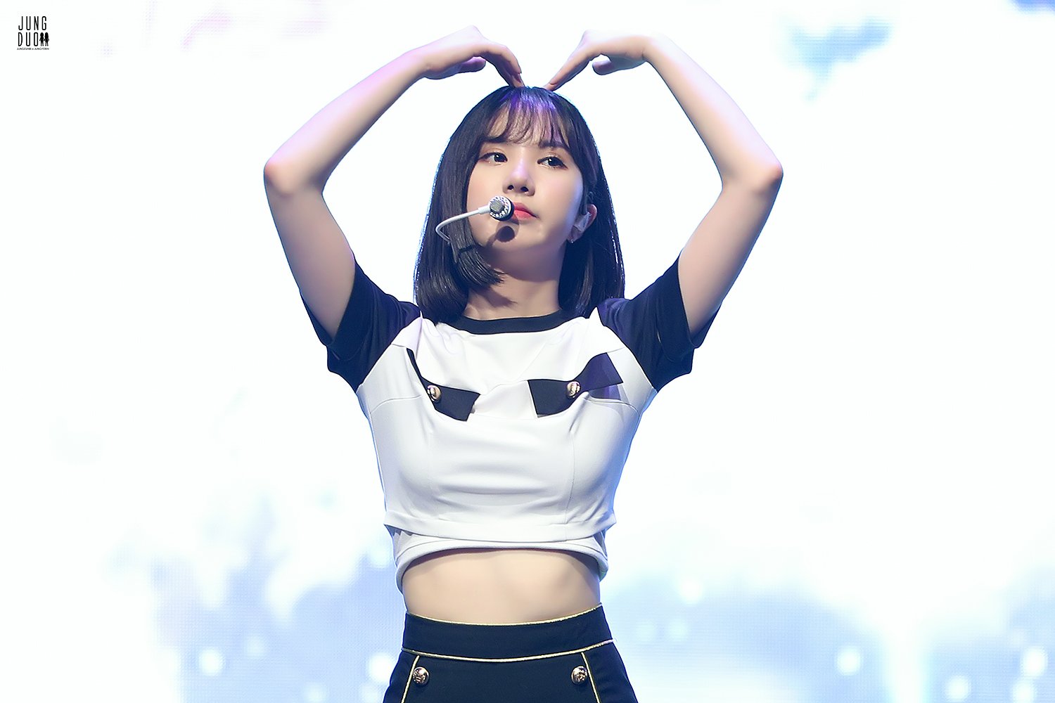 DFBTCN0U0AAPv3U.jpg:large