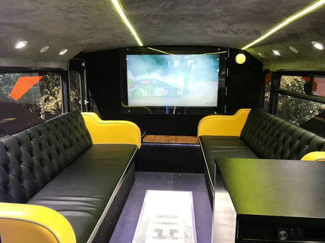 PSOSSWFife's tweet photo. Visit to the #EdenBus today! Awesome facility available for use. TVs, consoles and even a climbing wall! ๐ฒ #Kingdom https://t.co/dypAdE6DG5