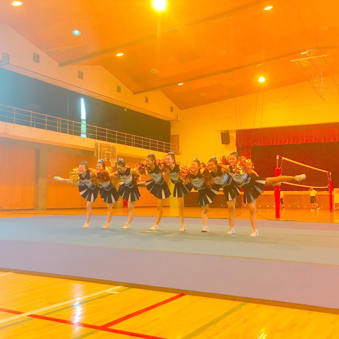 今日中1から5年間続けてきた舞チア部を引退しました。
最高の1日でした✨
今まで本当にありがとうごさいました！！