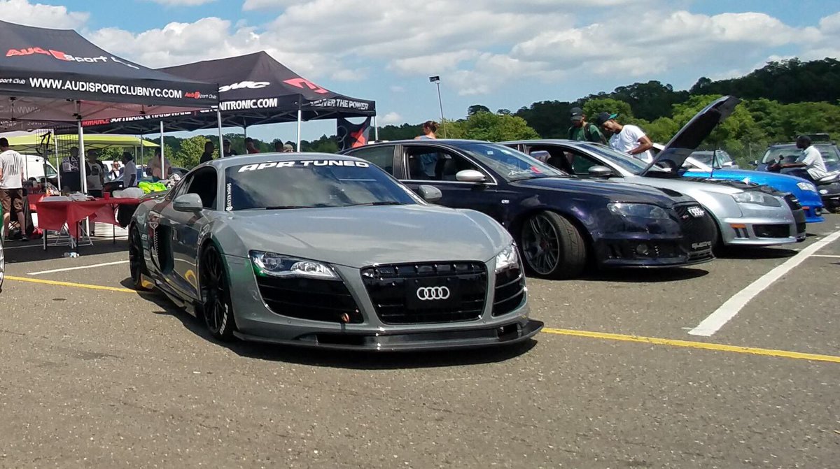 AudiSportClubNY's tweet photo. Anthony came with his #Nardo #Gray #AudiR8 #V10 reppin @AudiSportClubNY in its #True #LeagueofPerformance the @Audi way https://t.co/0P4WbIehZU