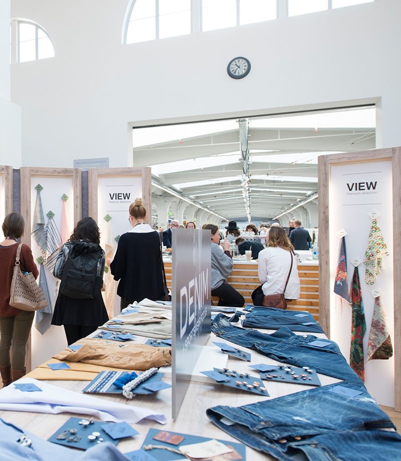 CarvicoSpa's tweet photo. Today Carvico and @JerseyLomellina in #Munich for #ViewPremiumSelection, the fair that presents previews about #fabrics #sportswear #design https://t.co/18ckTdUiuB