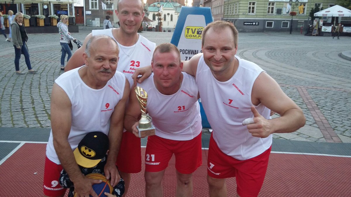 ScanclimberOy's tweet photo. #Scanclimber #wins #International #Basketball #tournament in #Gniezno #Poland, Category: ‘Local companies and Institutions’. Here r few pics https://t.co/60uCuLInO8