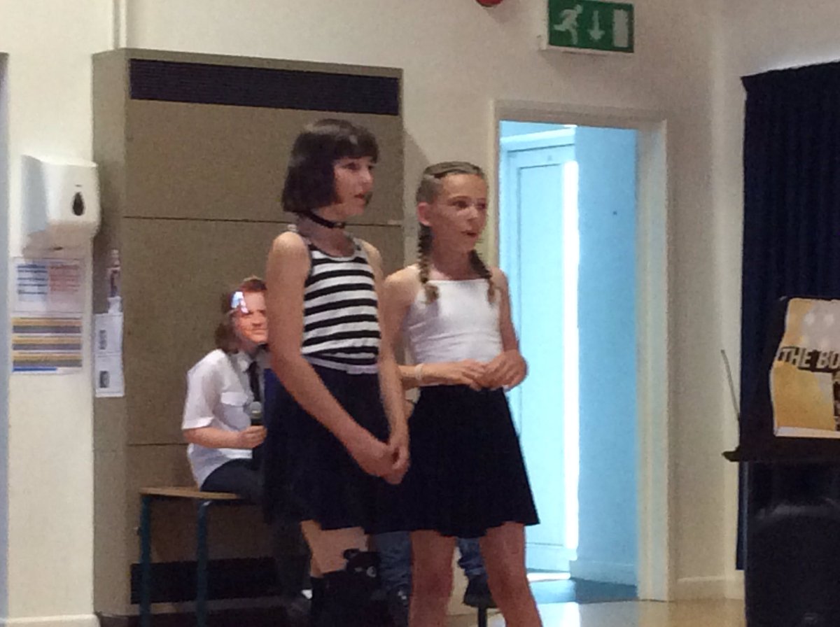 strettonsugwas's tweet photo. Lots of amazing acts @strettonsugwas in Stretton's Got Talent #bumblebees #busybees #honeybees #queensbees #workerbees https://t.co/7HGtgRiTYJ