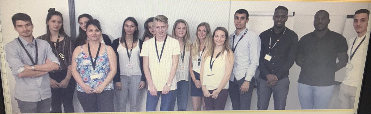 RamelStephanie's tweet photo. Bienvenue à nos BTS @formationaftec 
Et CDI #SCONC Orléans 👏😊
@florence_mans @AimarettiCh https://t.co/VtuBjf8IzY