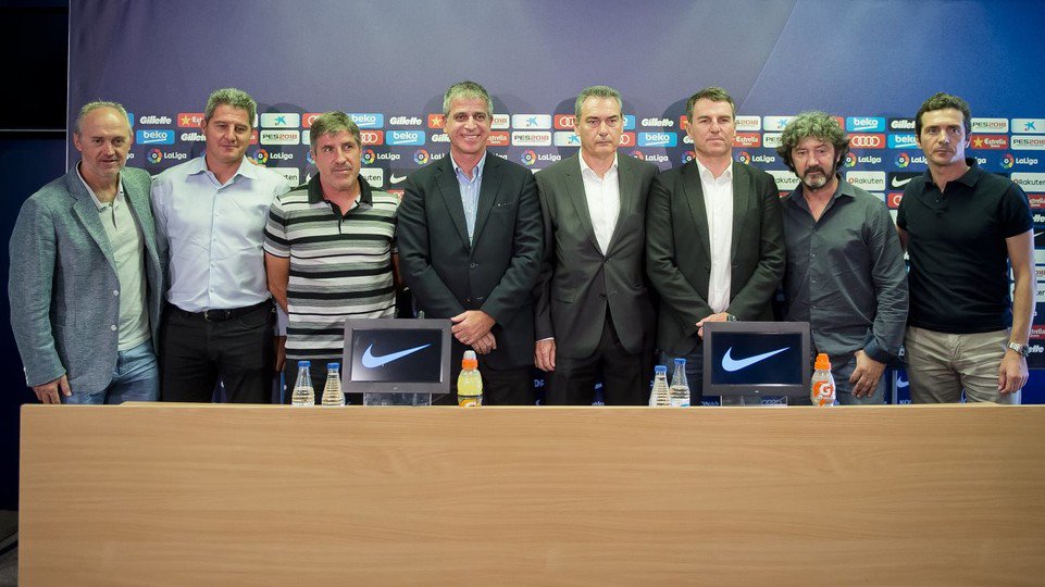 FCBarcelona's tweet image. Josep Segura presents new football management model at FC Barcelona ow.ly/Uw7g30dIHiQ