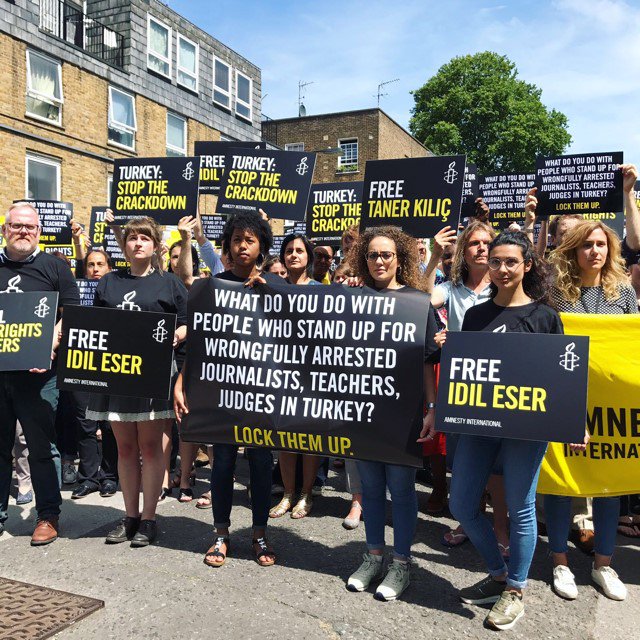 Amnesty International tweet media