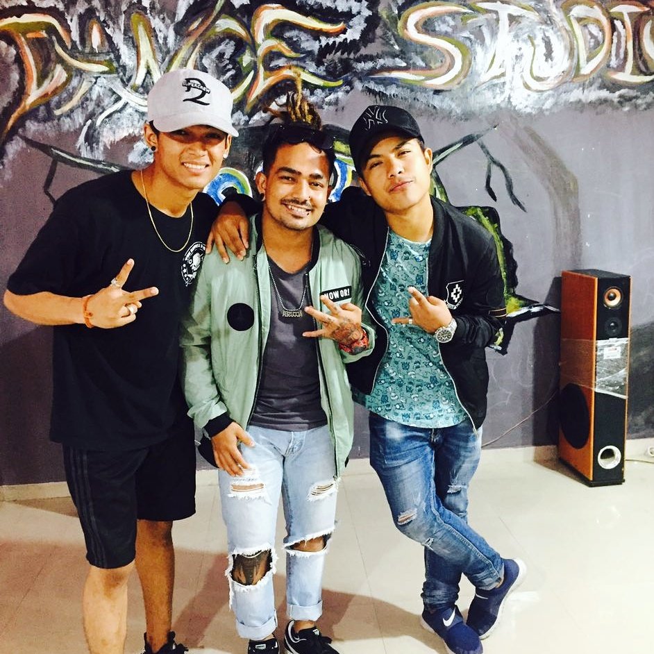 SuRainRipperz's tweet photo. Ripple Dance studio,Nalasopara 
#wearewildripperz #brotherhood #PicOfTheDay #TuesdayThoughts #photography https://t.co/D5hDaOSGHf