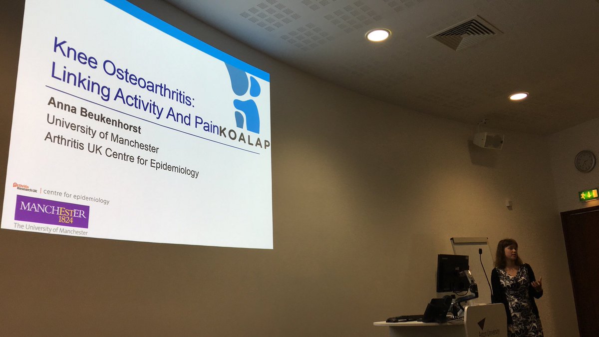 Reham_Badawy1's tweet photo. Fascinating talk by @annabeuk on investigating how the weather might be linked to pain @AstonUniversity #BSP4Health https://t.co/hiiHICzlGW